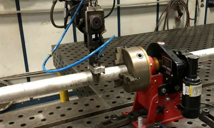 通过引进激光自动焊管技术控制成本,打开通向新市场的大门!-半岛站线体育网-半岛online(中国) 通过引进激光自动焊管技术控制成本,打开通向新市场的大门!-半岛站线体育网-半岛online(中国)