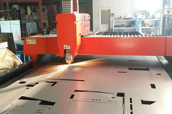 使用激光切割机精密度明显提升-半岛站线体育网-半岛online(中国)
